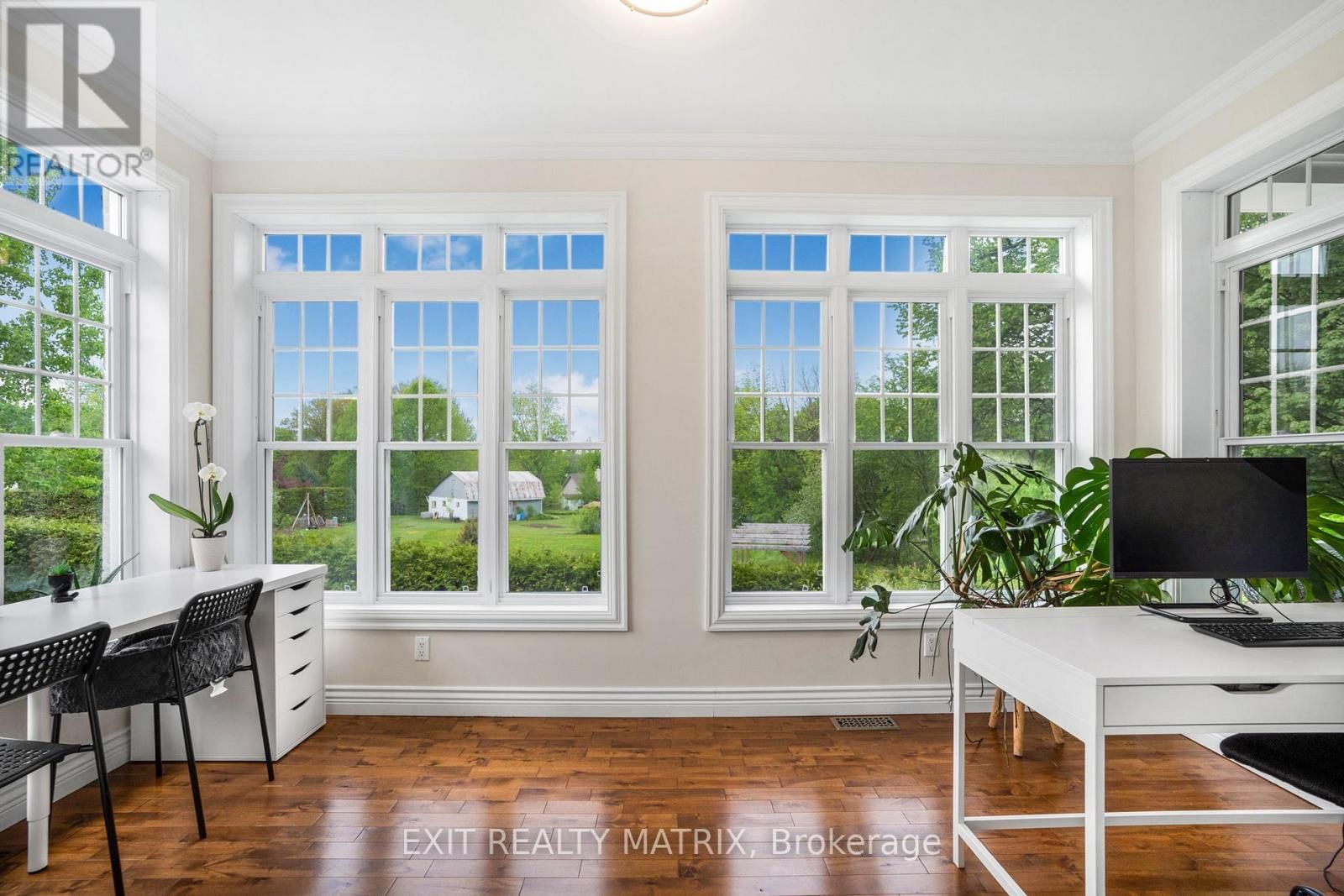 5 - 64 RADSTOCK LANE Image 44