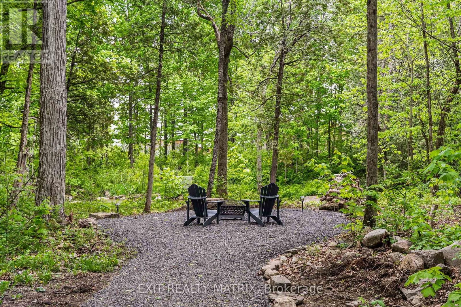 5 - 64 RADSTOCK LANE Image 8