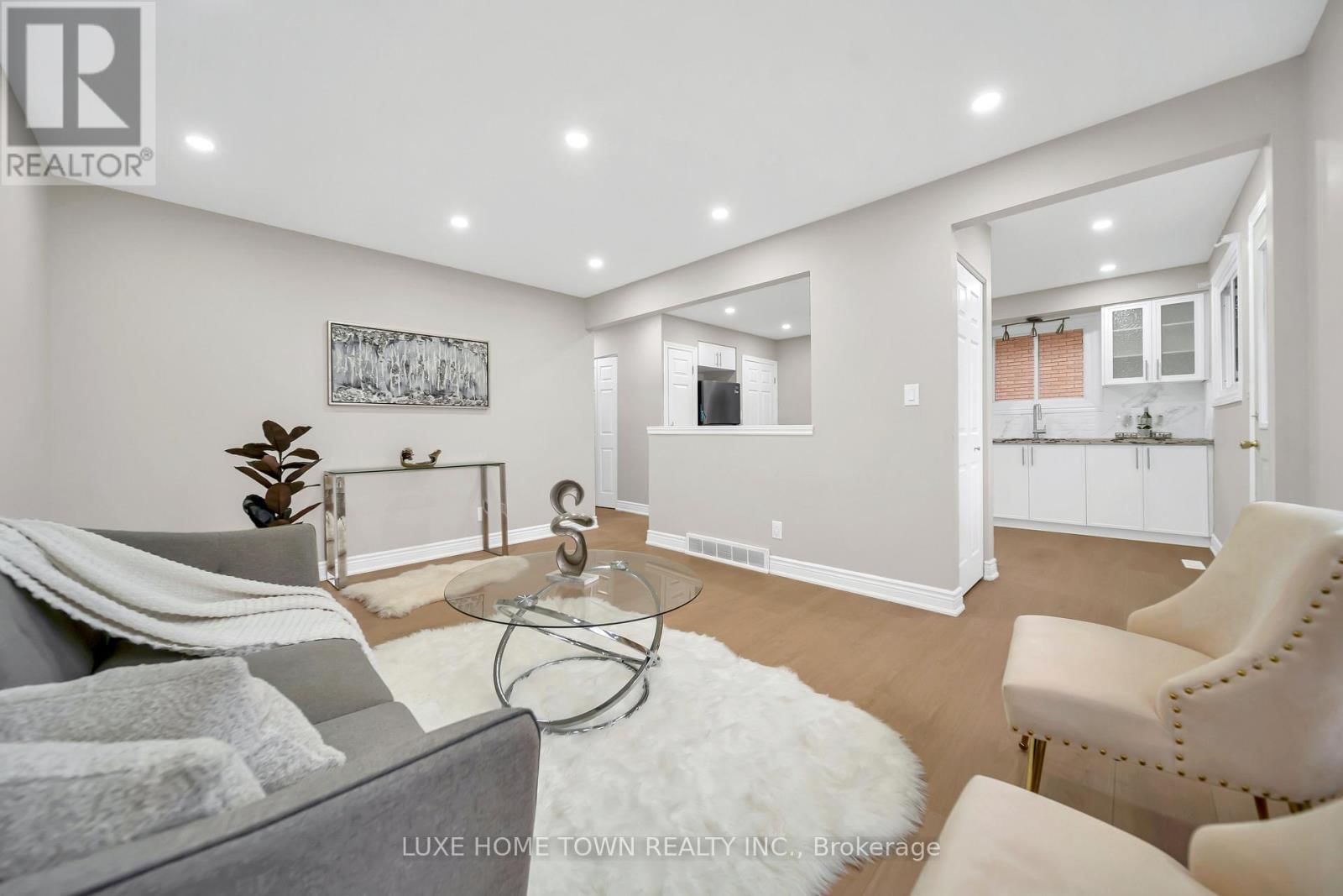 46 ELMWOOD AVENUE Image 11