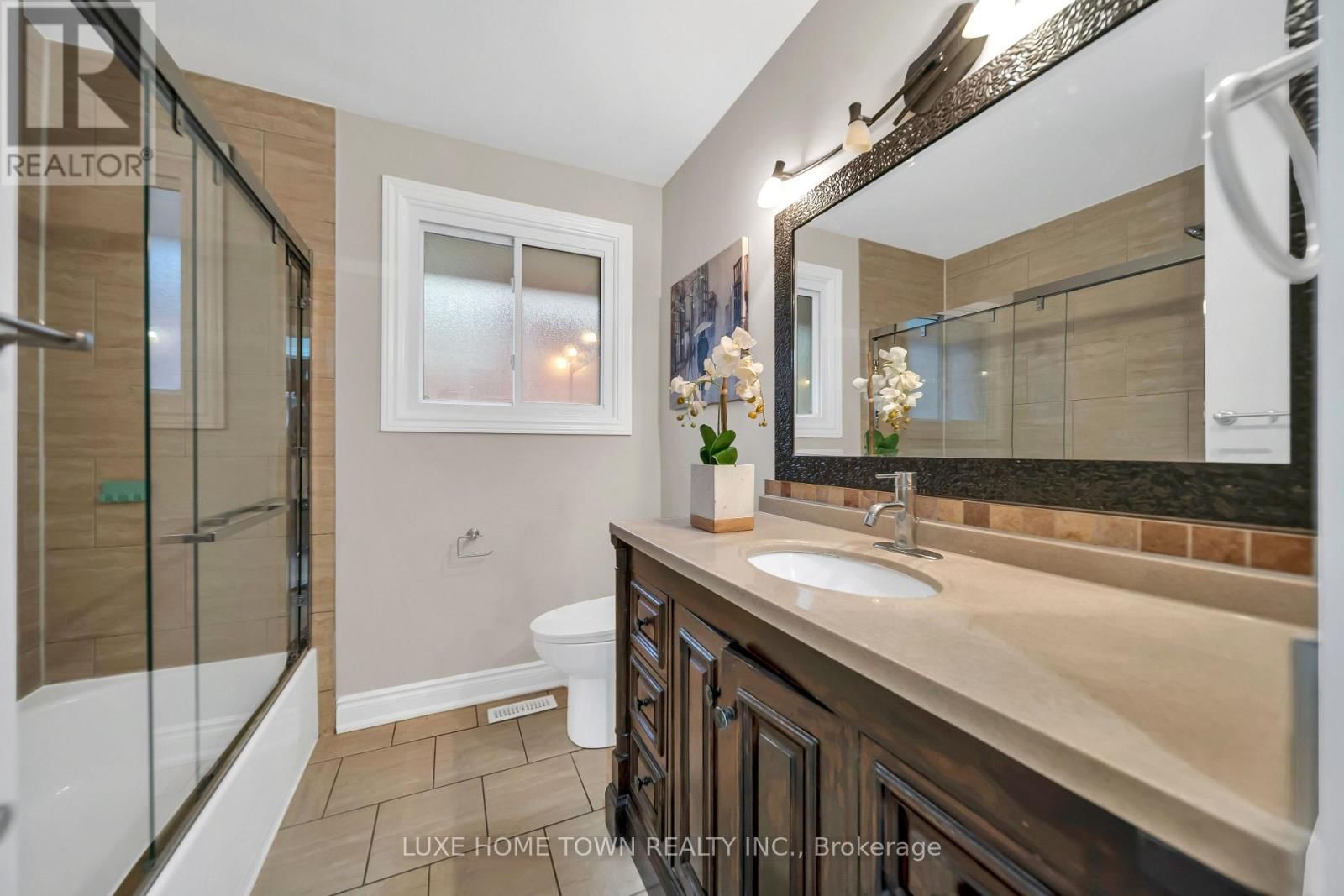 46 ELMWOOD AVENUE Image 24