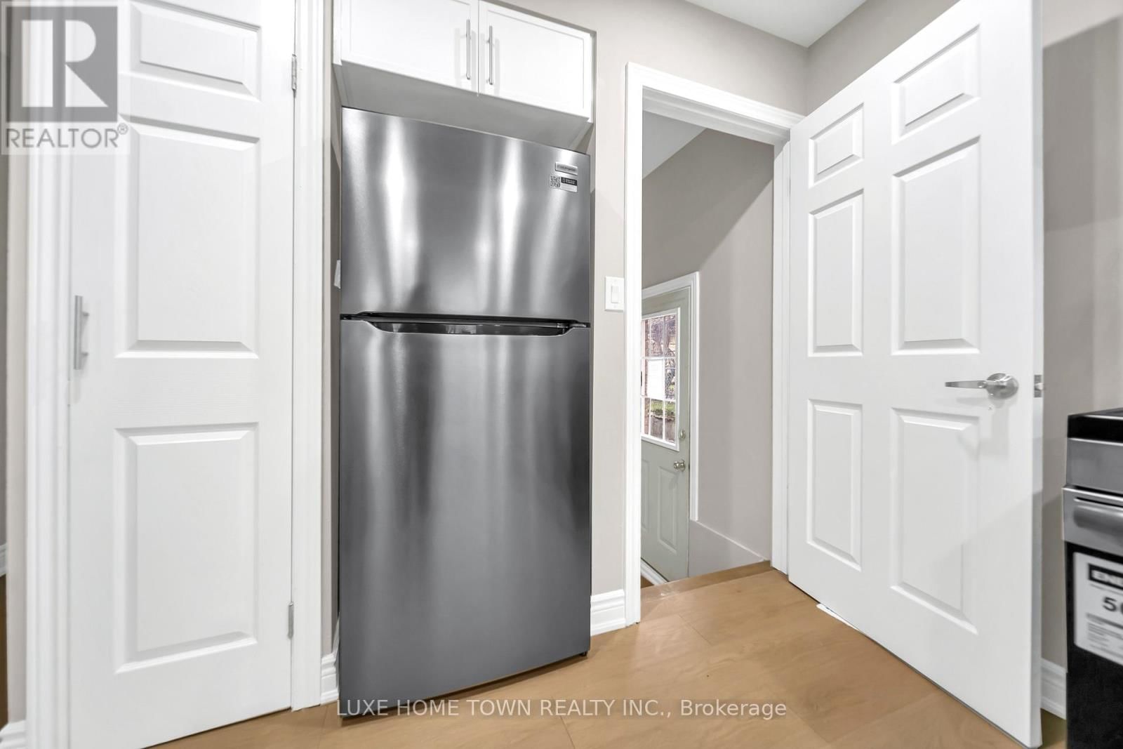 46 ELMWOOD AVENUE Image 25