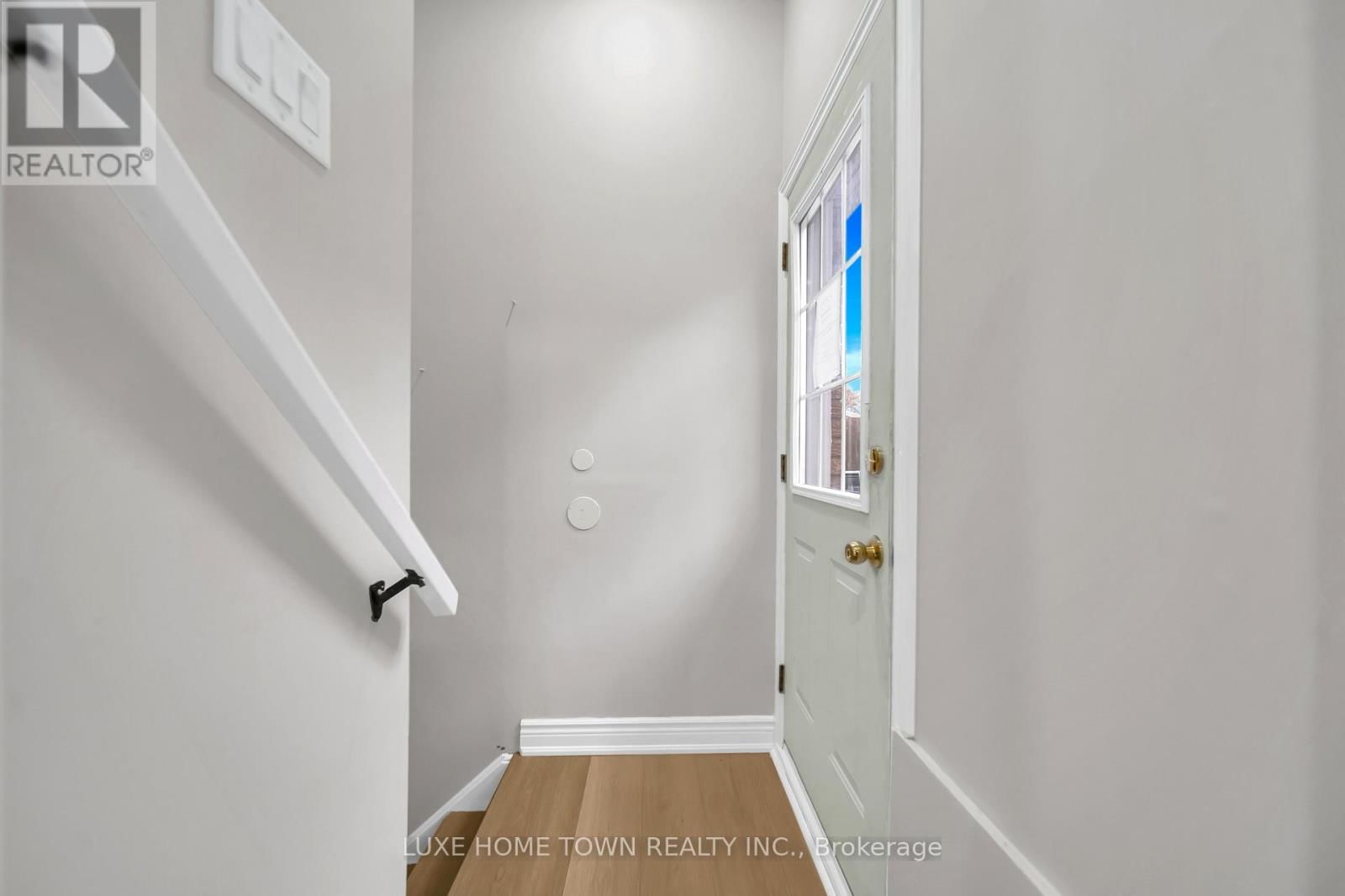 46 ELMWOOD AVENUE Image 26