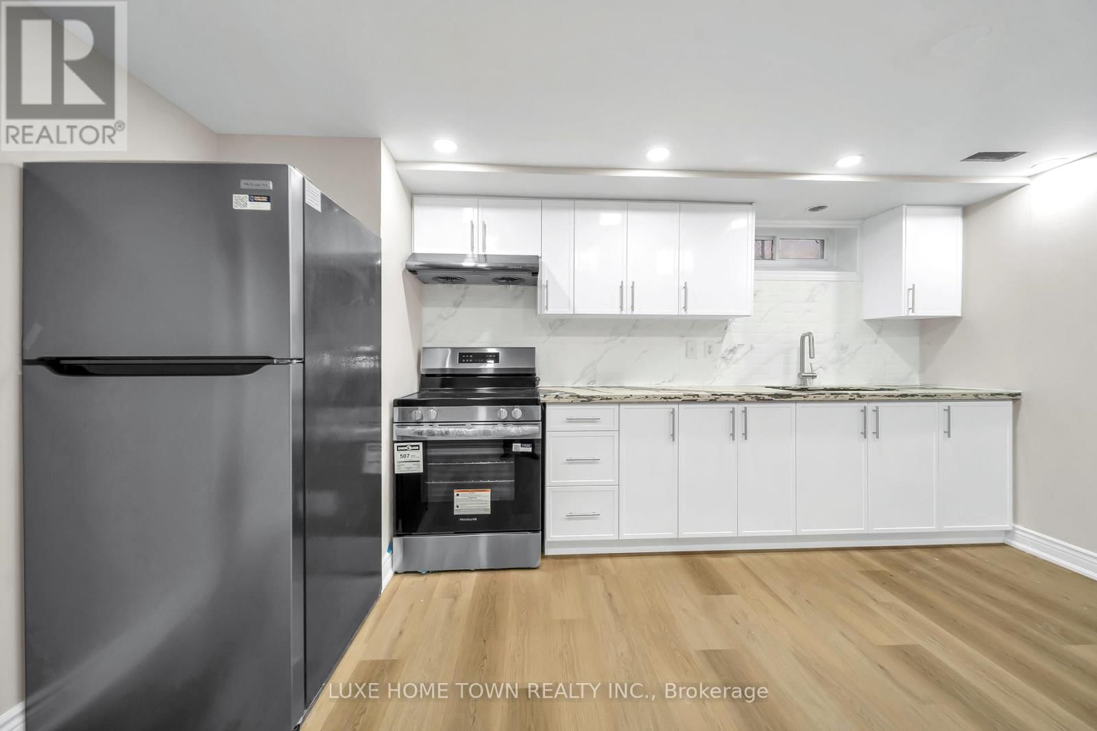 46 ELMWOOD AVENUE Image 31