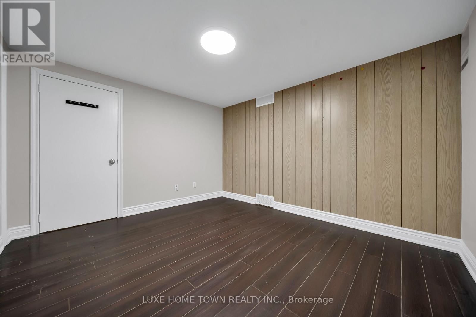 46 ELMWOOD AVENUE Image 33