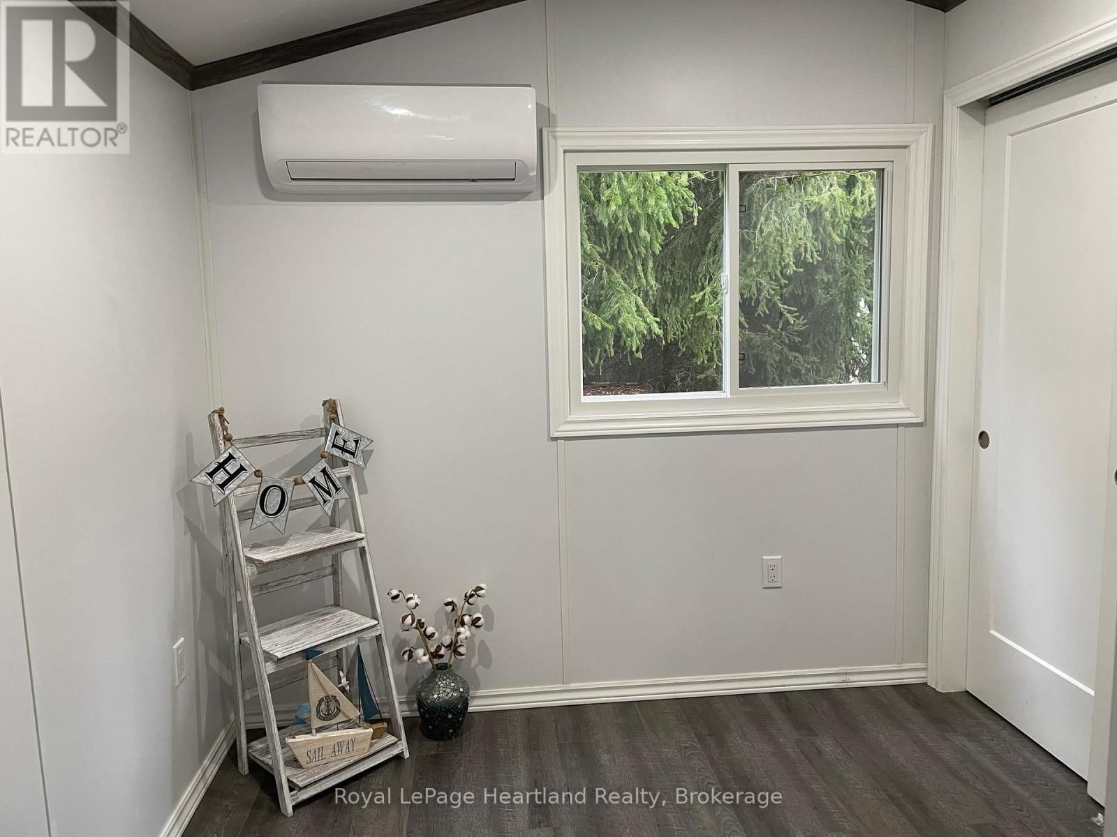 77719 BLUEWATER HIGHWAY Image 13