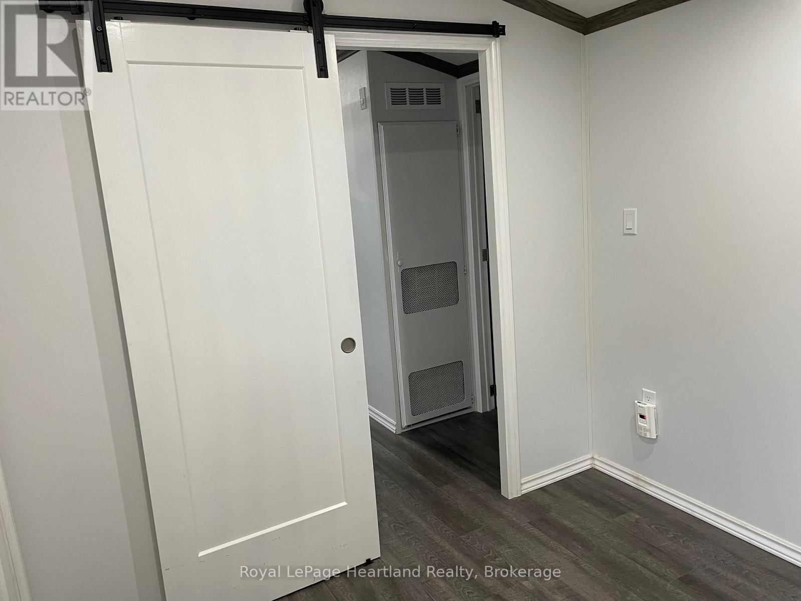 77719 BLUEWATER HIGHWAY Image 14