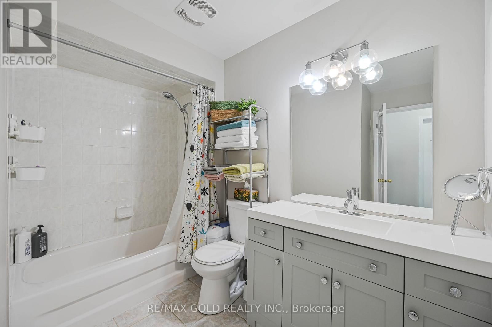 9 - 81 VALRIDGE DRIVE Image 25