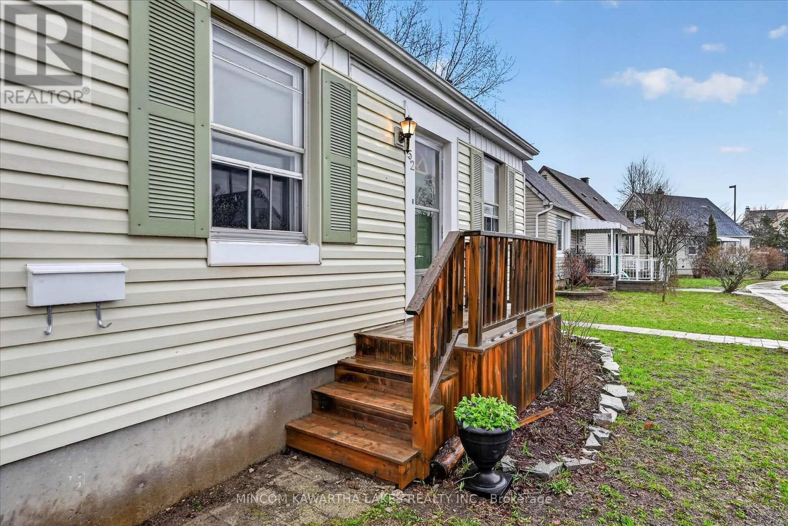 452 HAMILTON STREET Image 3