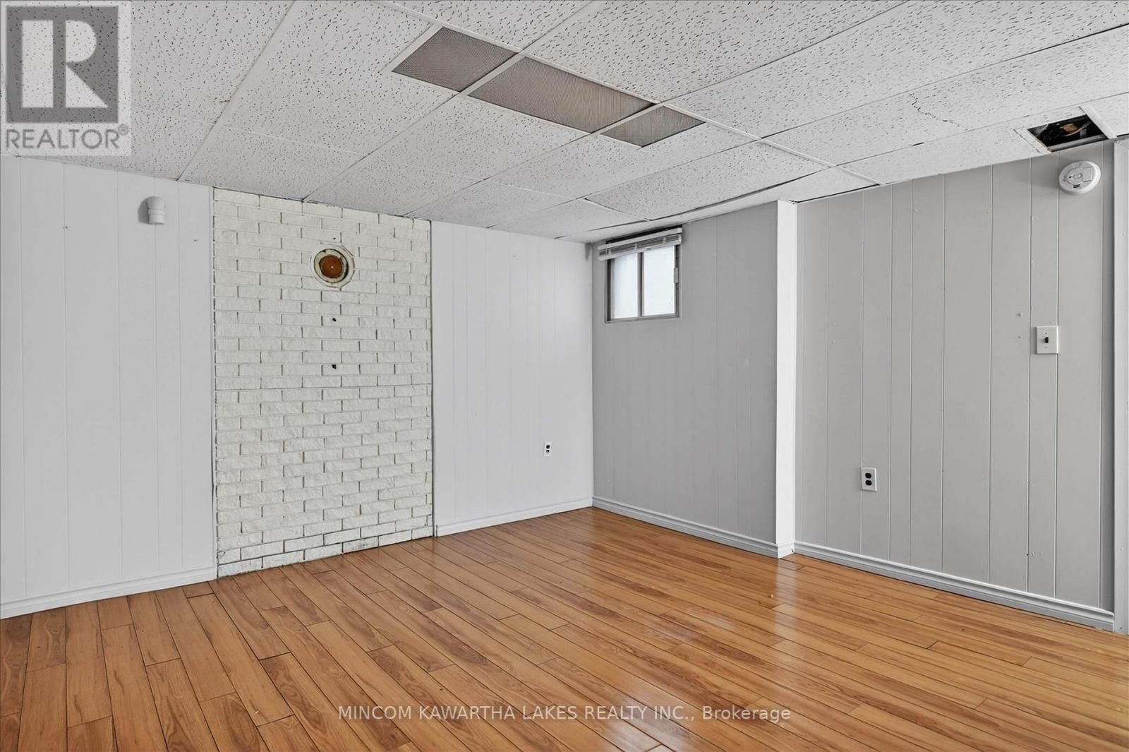 452 HAMILTON STREET Image 34