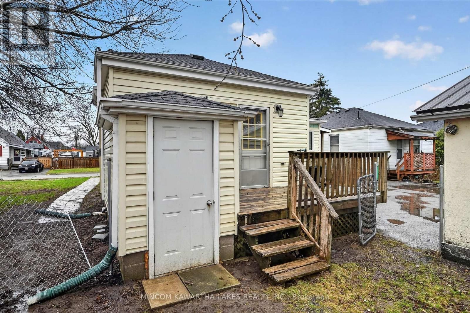 452 HAMILTON STREET Image 42