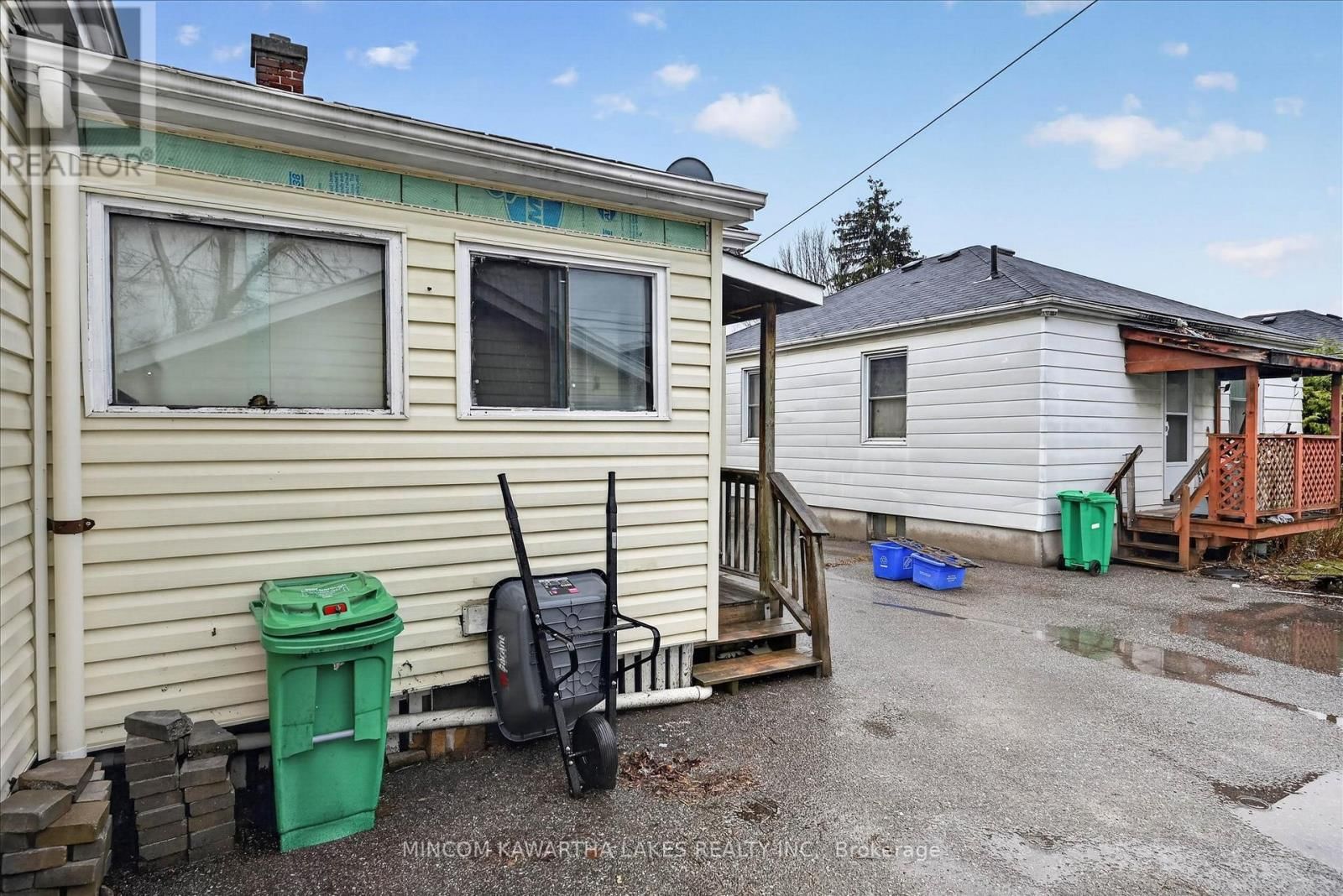 452 HAMILTON STREET Image 43