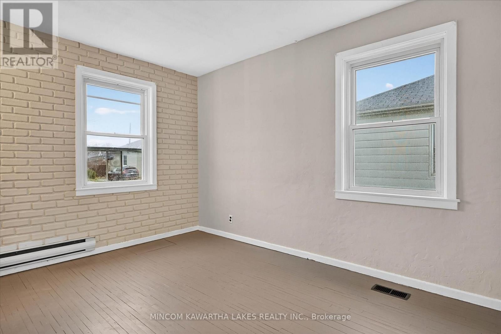 452 HAMILTON STREET Image 5