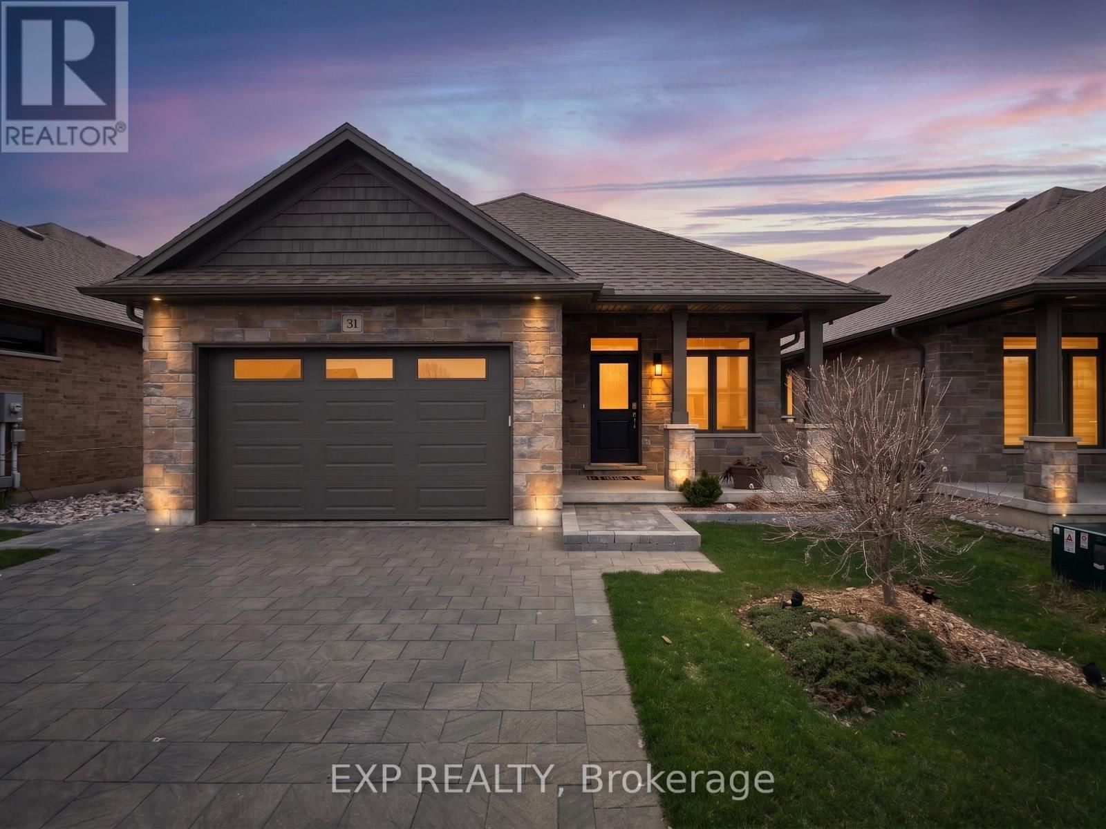 31 - 159 COLLINS WAY Image 1