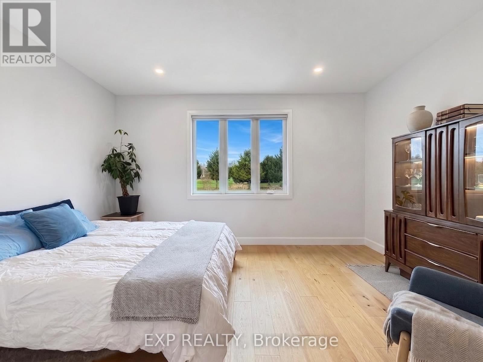 31 - 159 COLLINS WAY Image 23