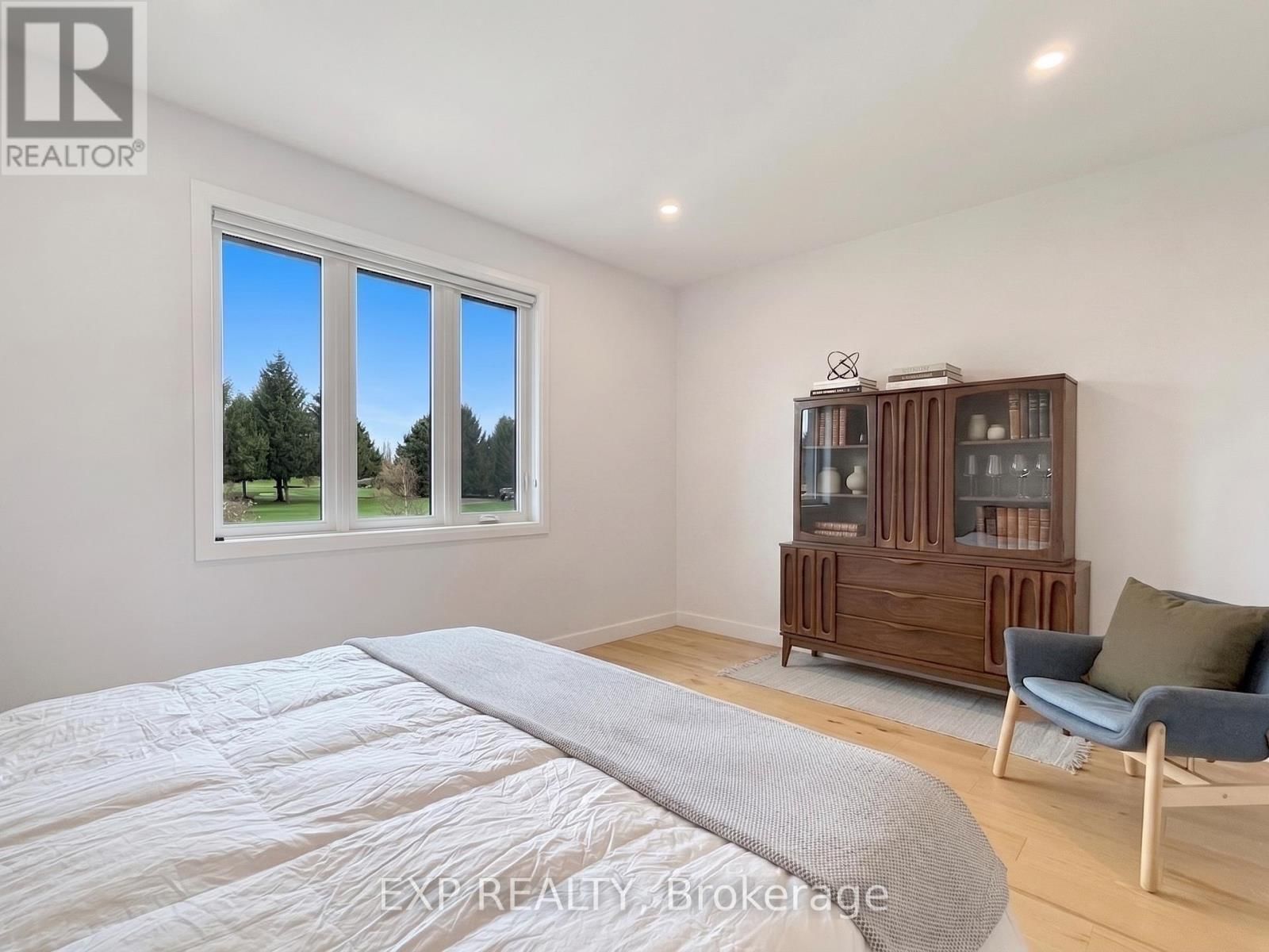 31 - 159 COLLINS WAY Image 24