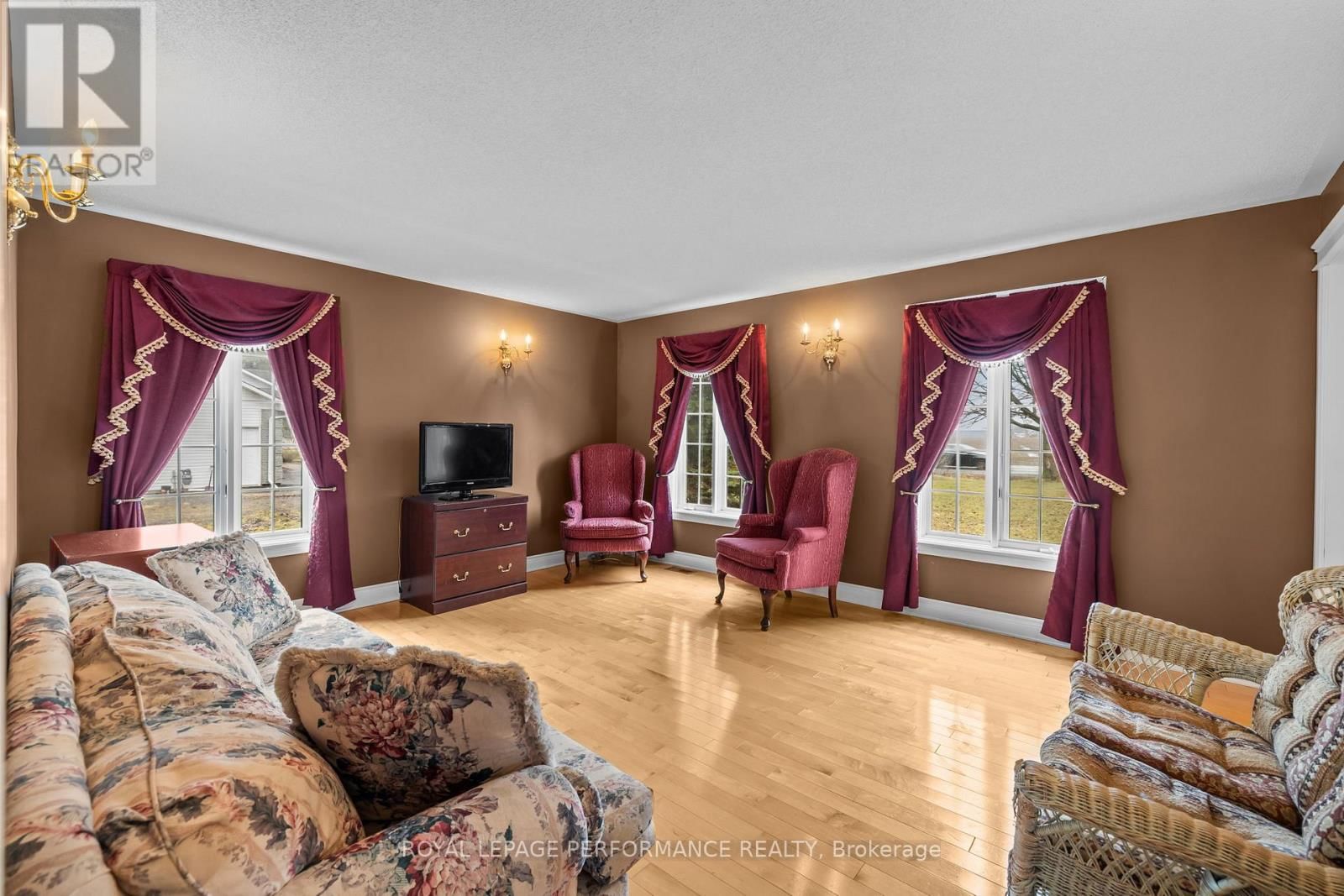 1007 ST PIERRE ROAD Image 17