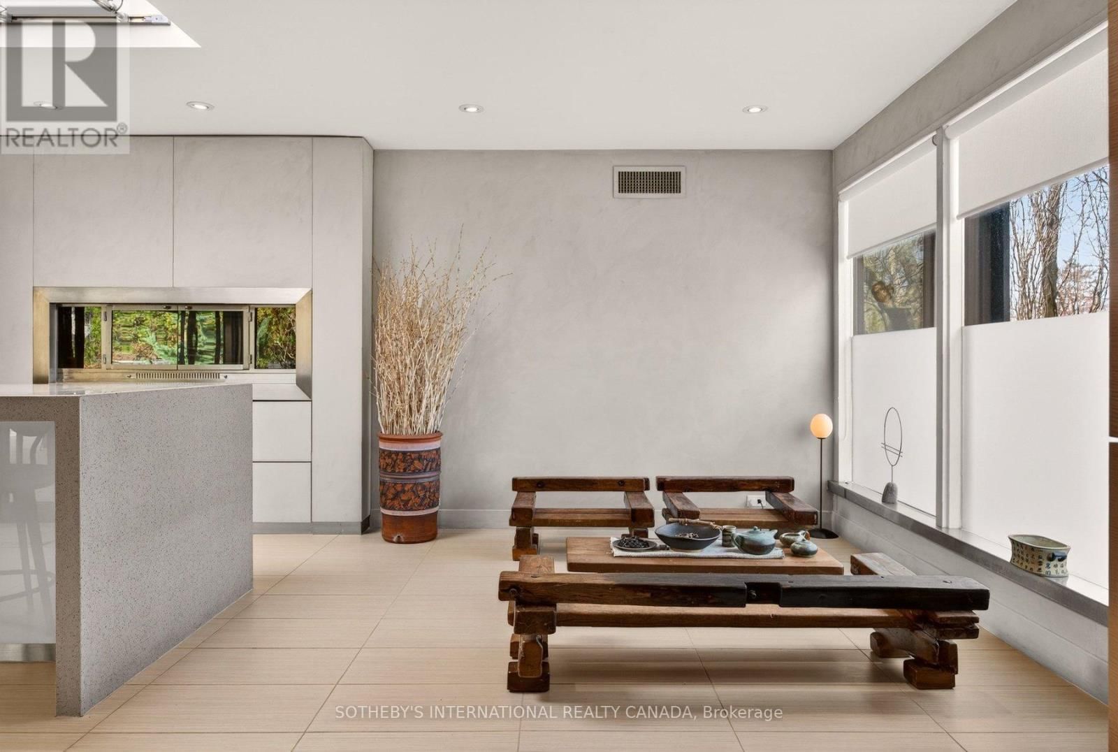 105 MARSDALE DRIVE Image 16