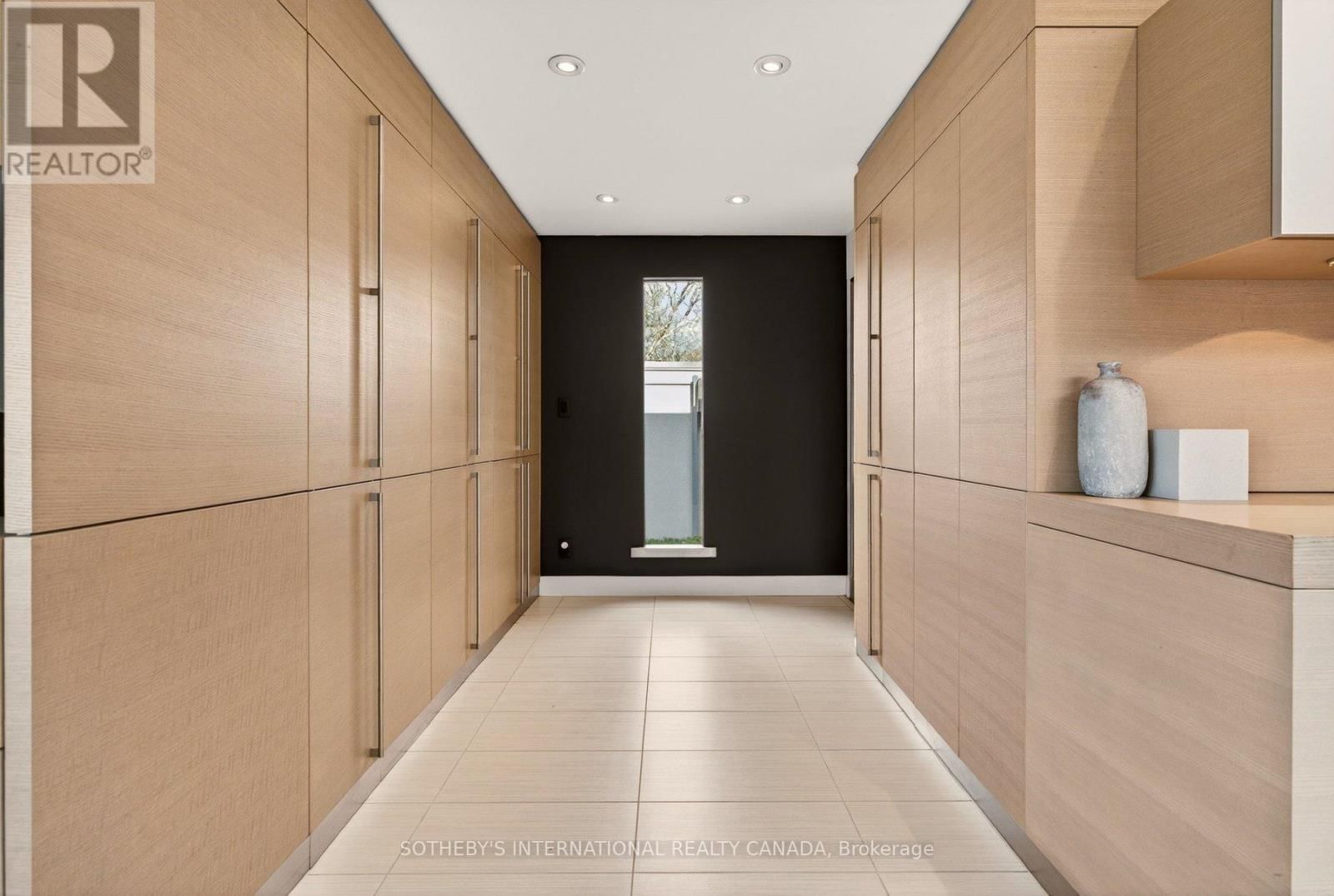 105 MARSDALE DRIVE Image 17