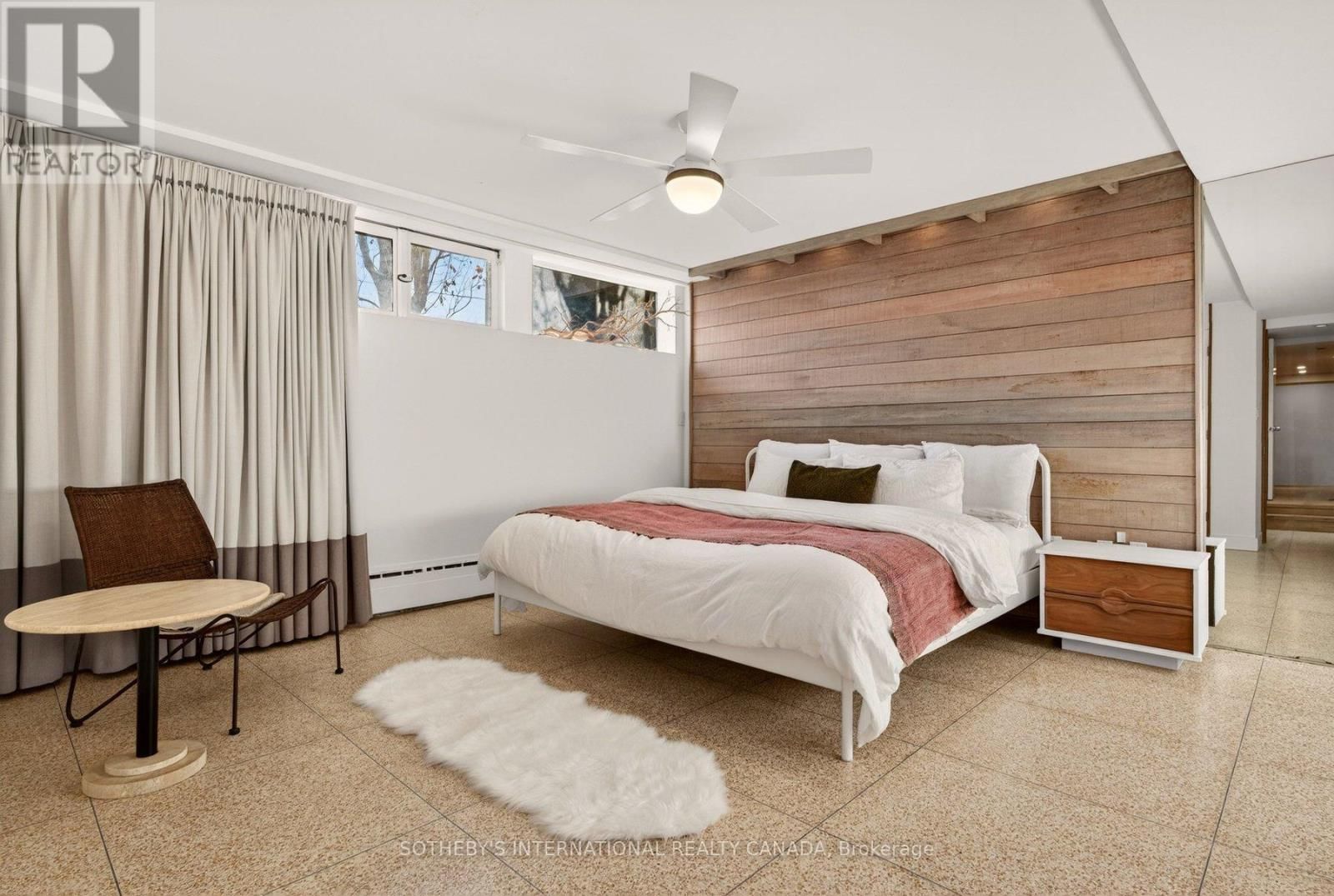 105 MARSDALE DRIVE Image 36