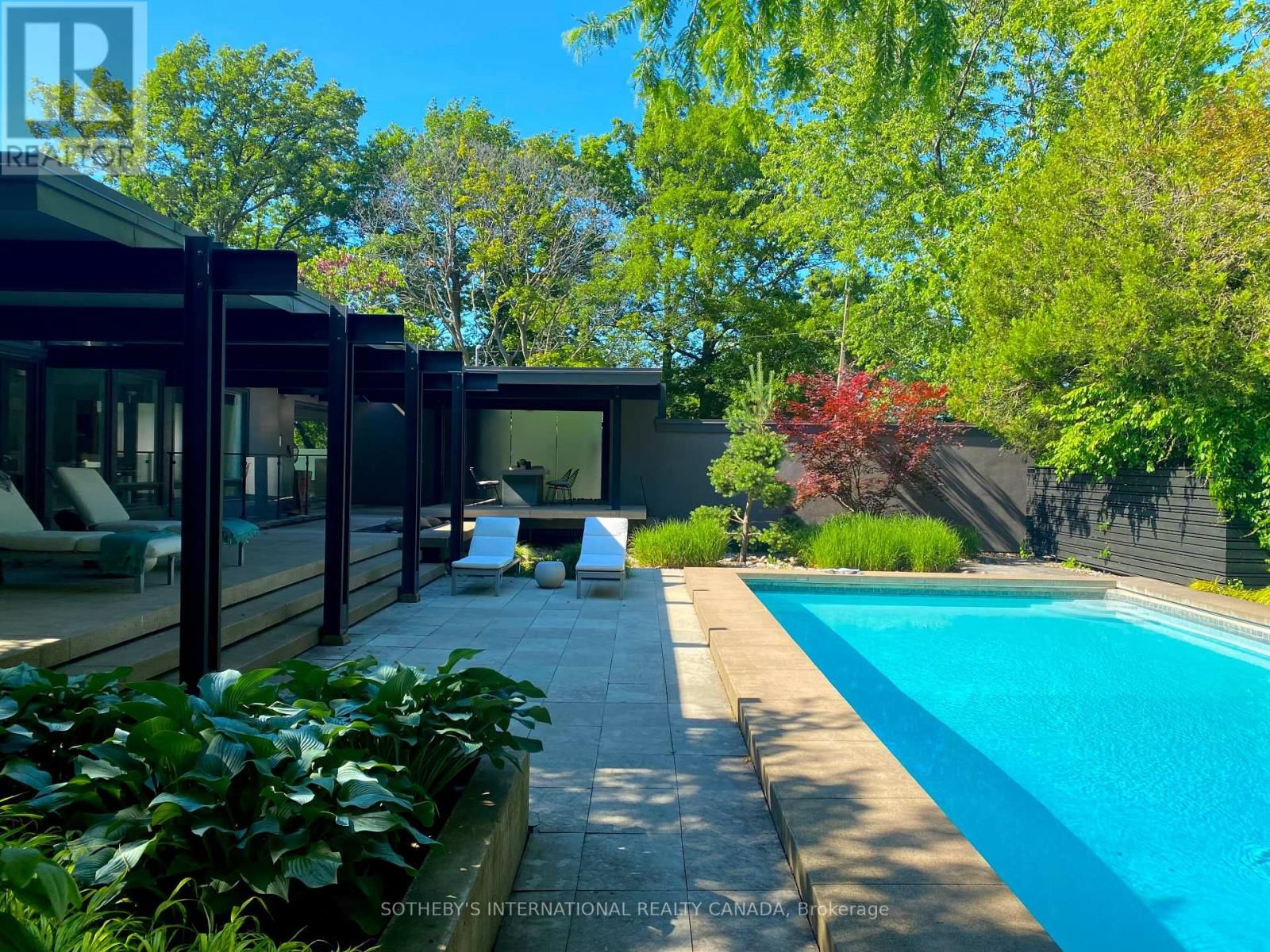 105 MARSDALE DRIVE Image 41