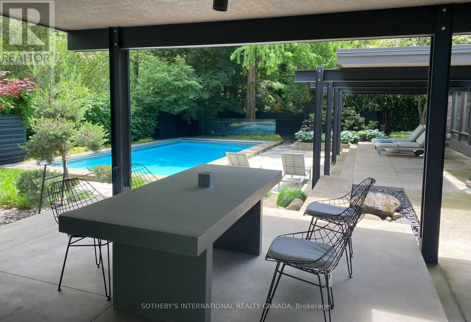 105 MARSDALE DRIVE Image 44