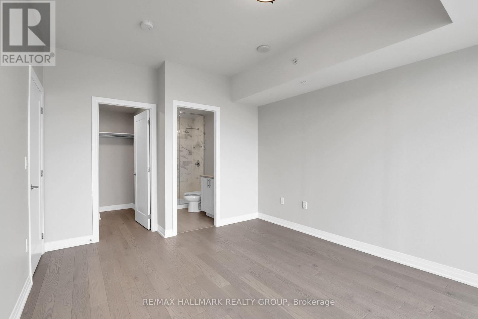 1904 - 805 CARLING AVENUE Image 25