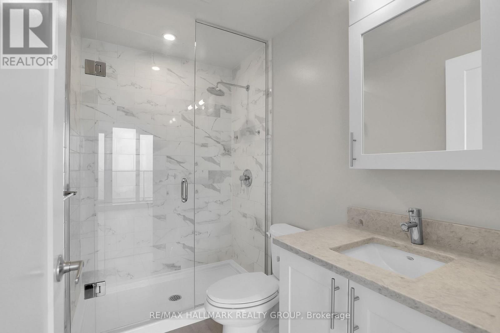 1904 - 805 CARLING AVENUE Image 27