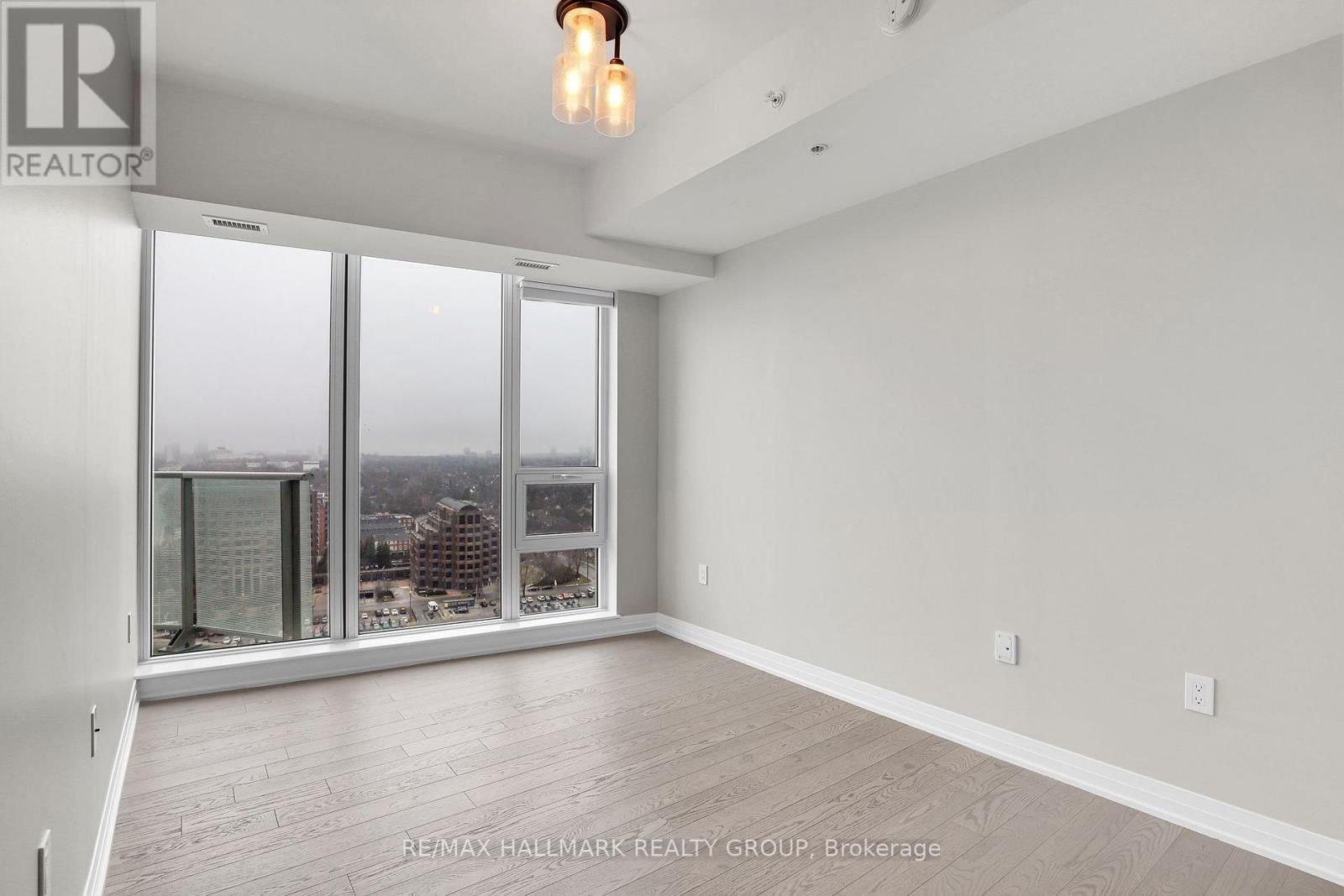 1904 - 805 CARLING AVENUE Image 30