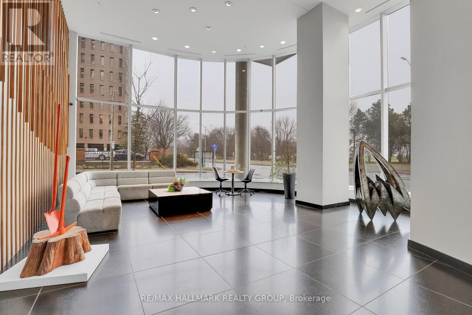 1904 - 805 CARLING AVENUE Image 4