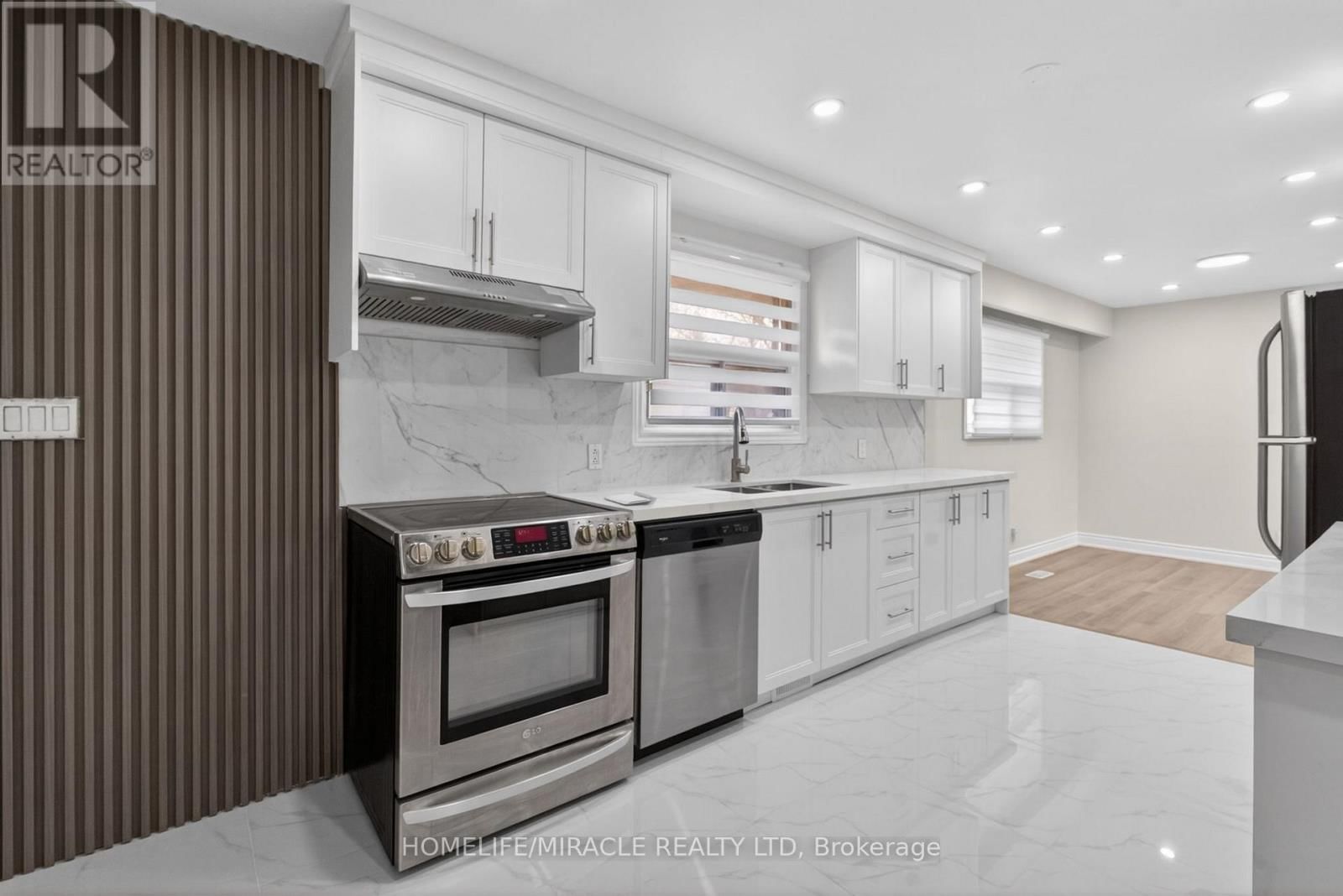 53 NICKLIN CRESCENT Image 7