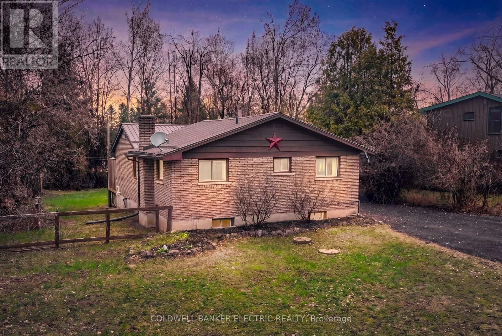 30 WOODS AVENUE Image 1