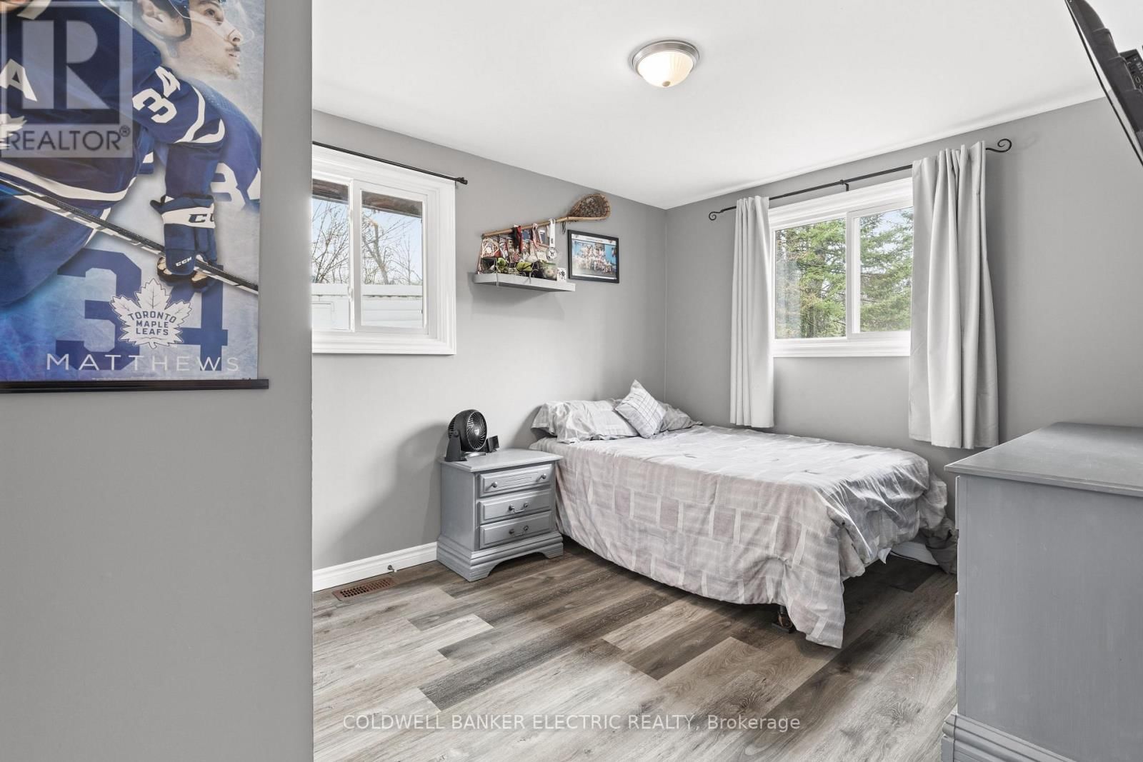 30 WOODS AVENUE Image 18