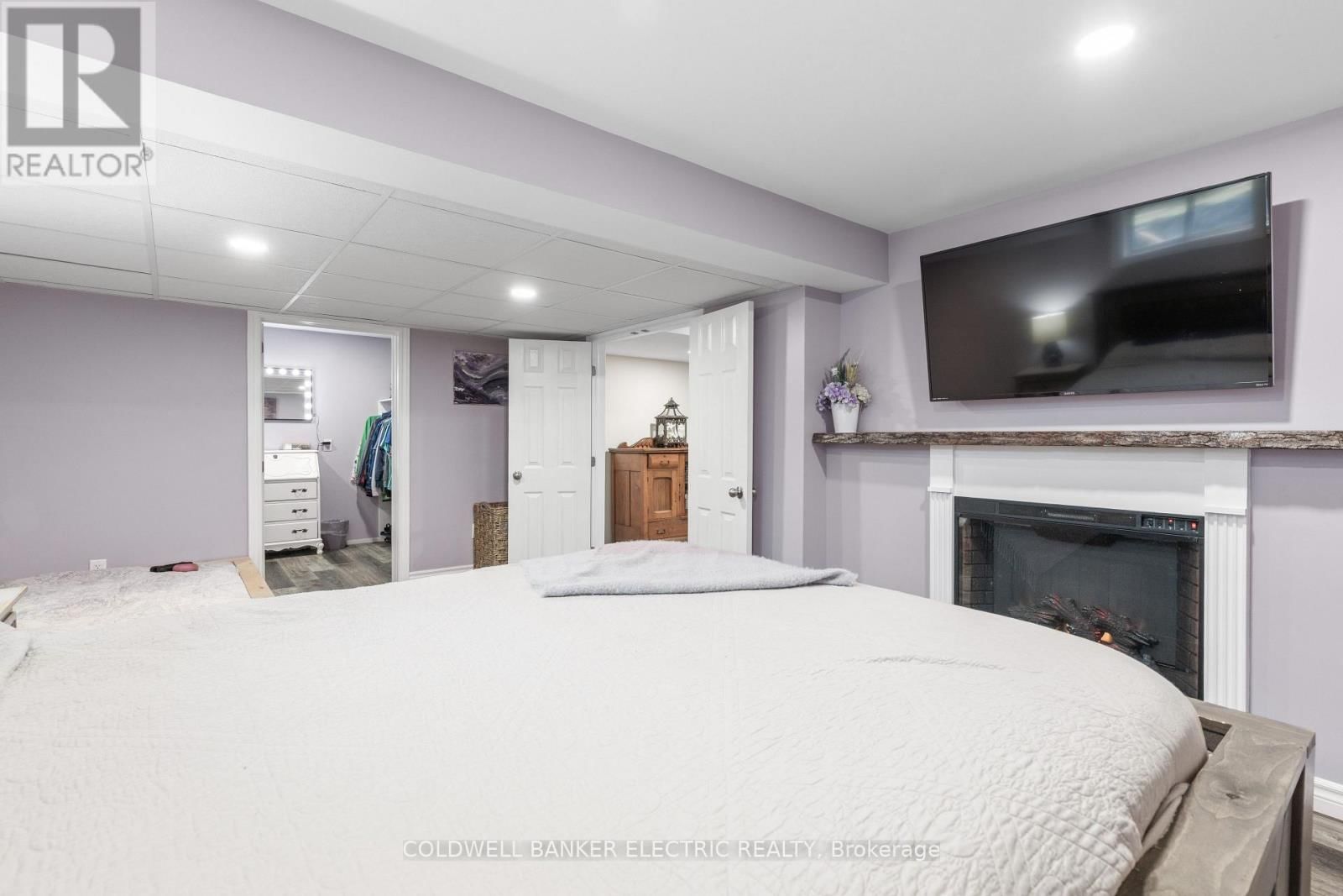 30 WOODS AVENUE Image 34