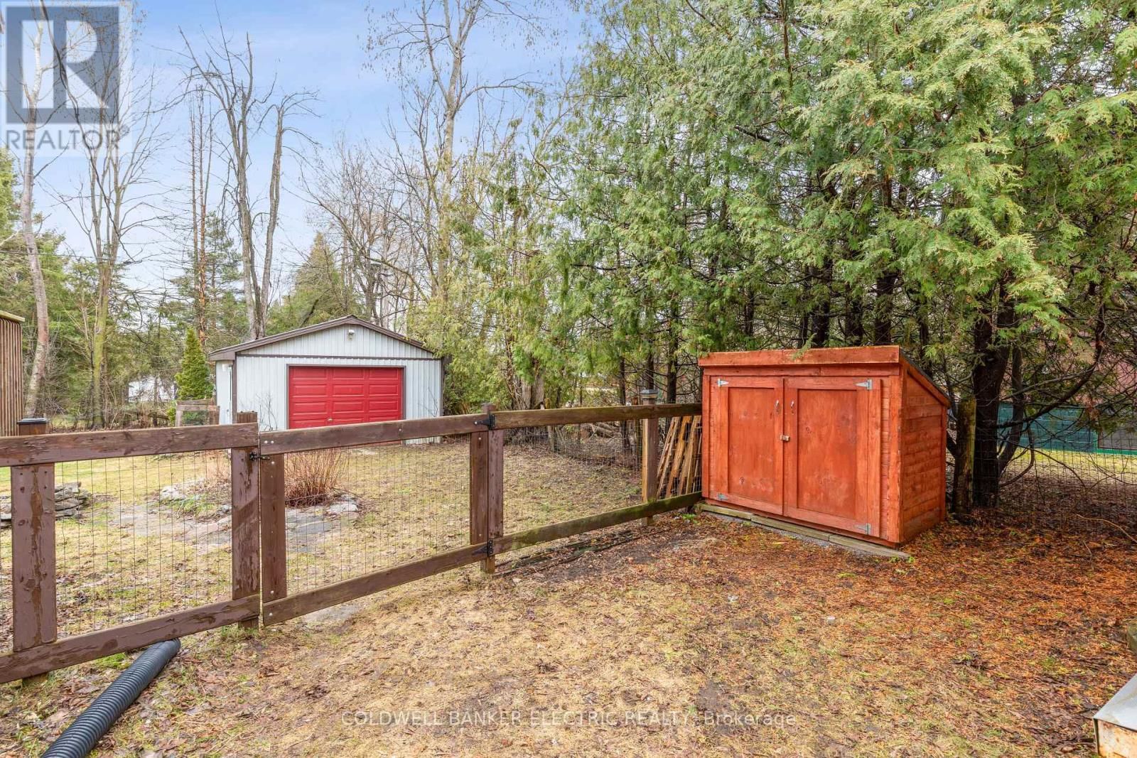 30 WOODS AVENUE Image 41