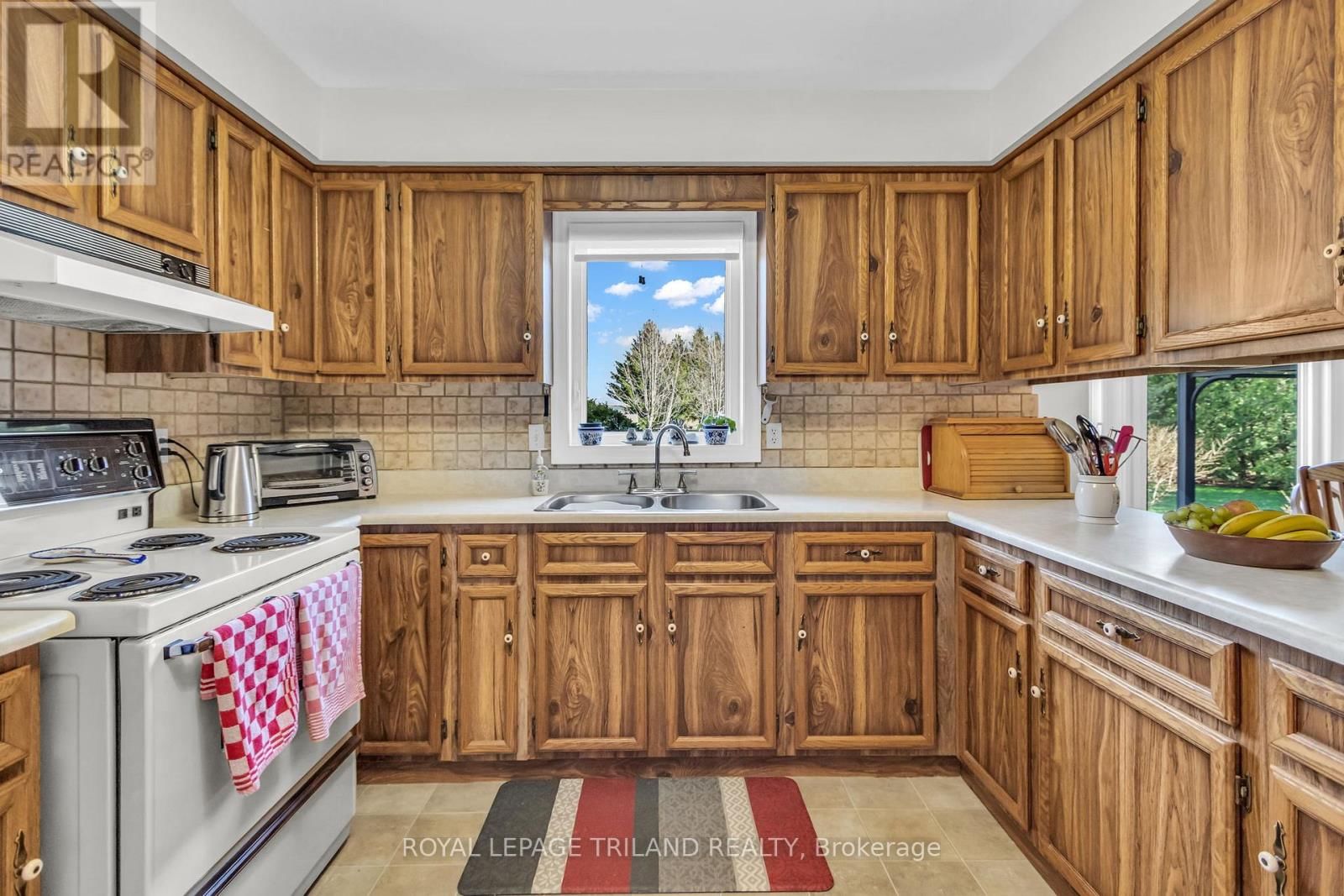 5257 CLIFF ROAD Image 15