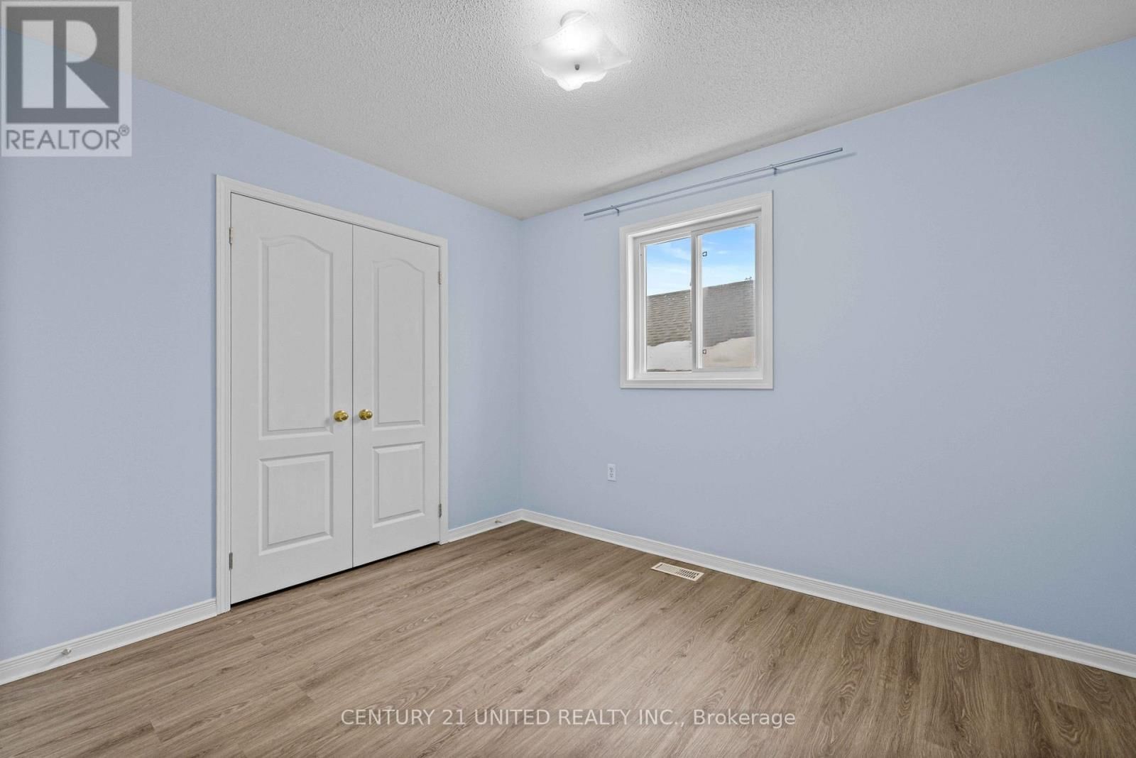 608 CLANCY CRESCENT Image 15