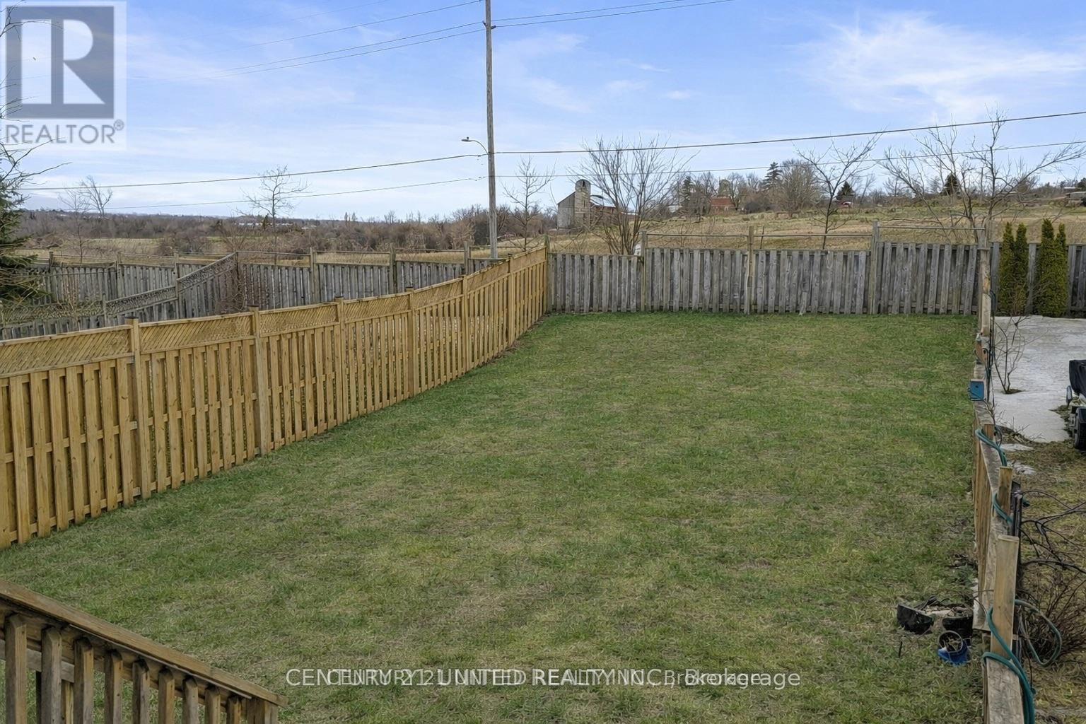 608 CLANCY CRESCENT Image 24