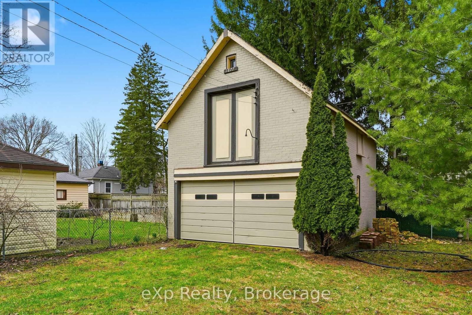 415 GIBSON STREET Image 39