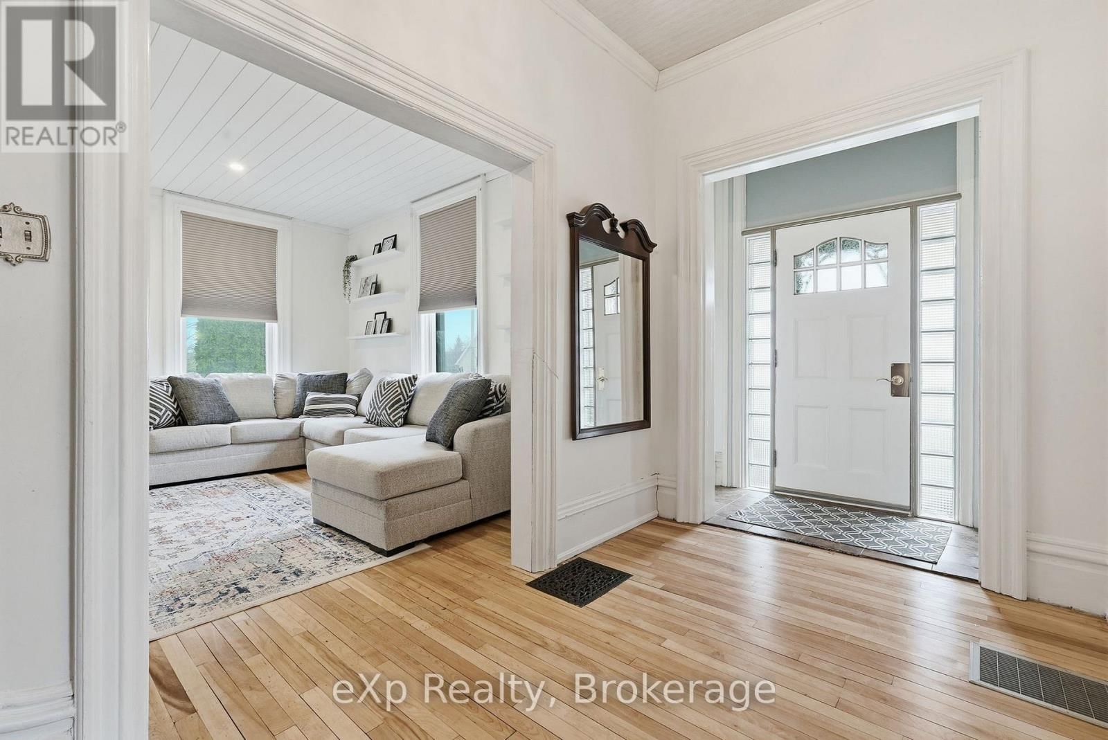 415 GIBSON STREET Image 5