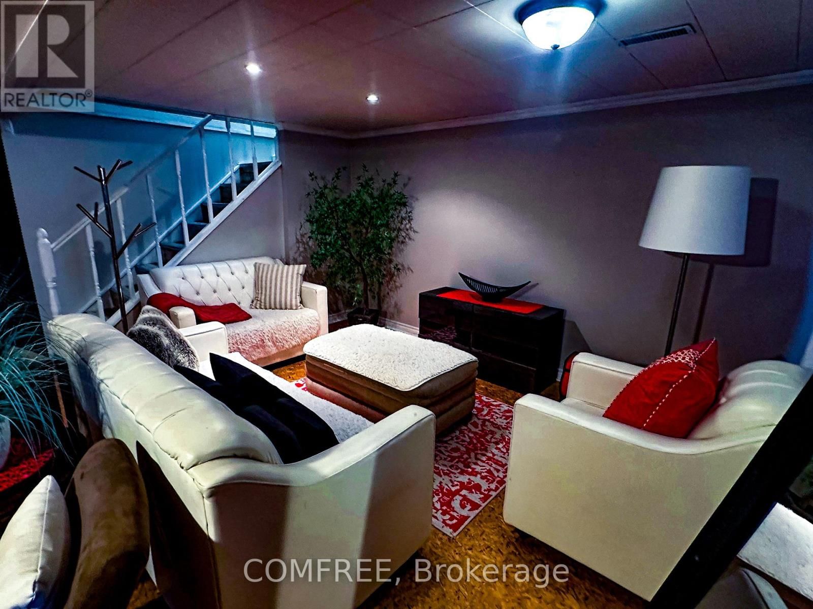 38 SOUTH EDGEWARE ROAD Image 13