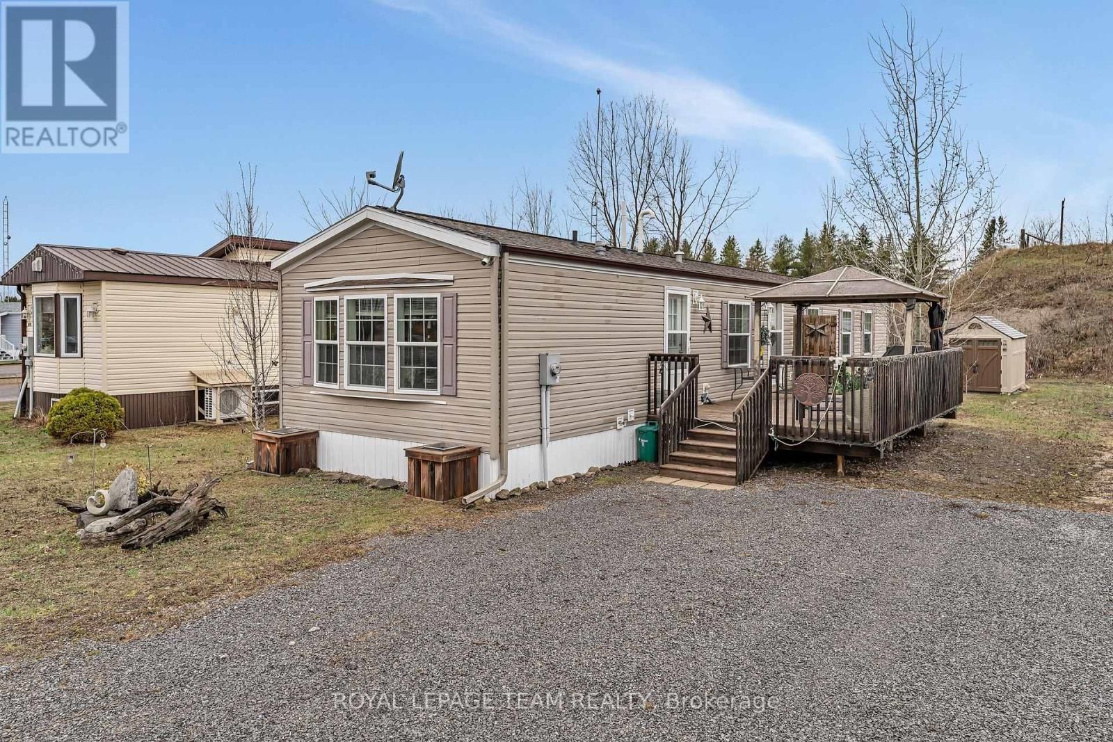 6707 CHRIS TIERNEY PRIVATE Image 1