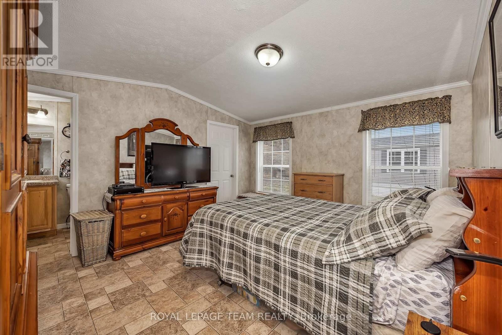 6707 CHRIS TIERNEY PRIVATE Image 22