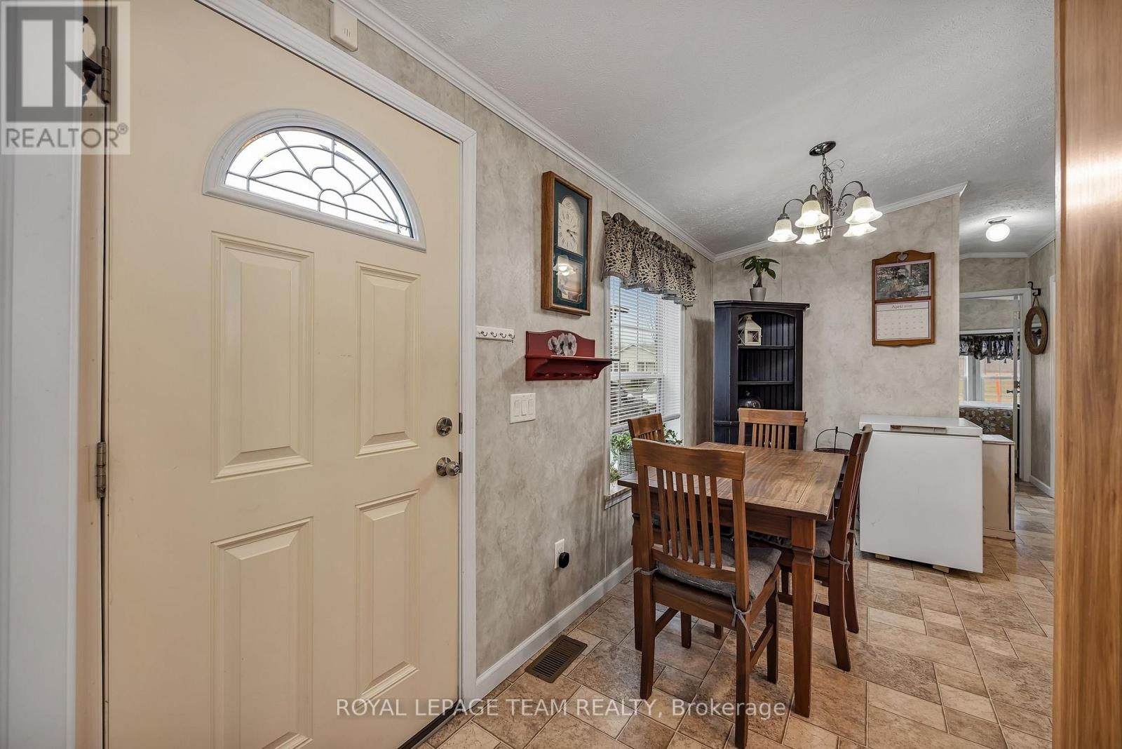 6707 CHRIS TIERNEY PRIVATE Image 8