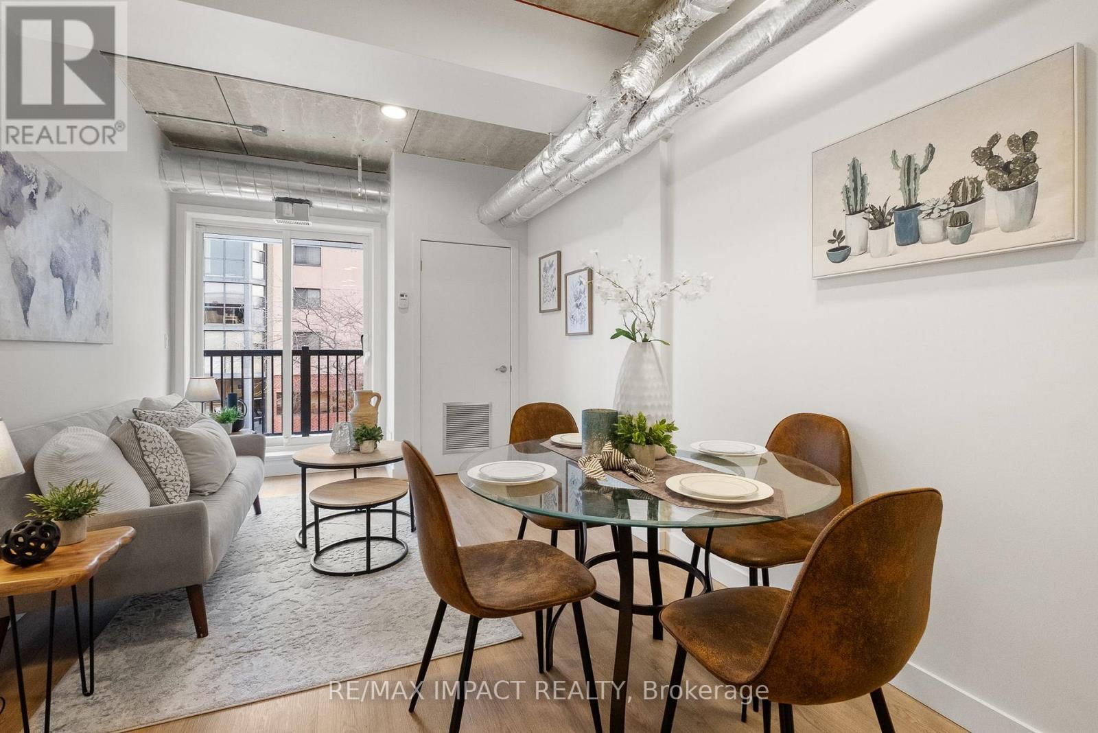 185 DIVISION STREET Image 19