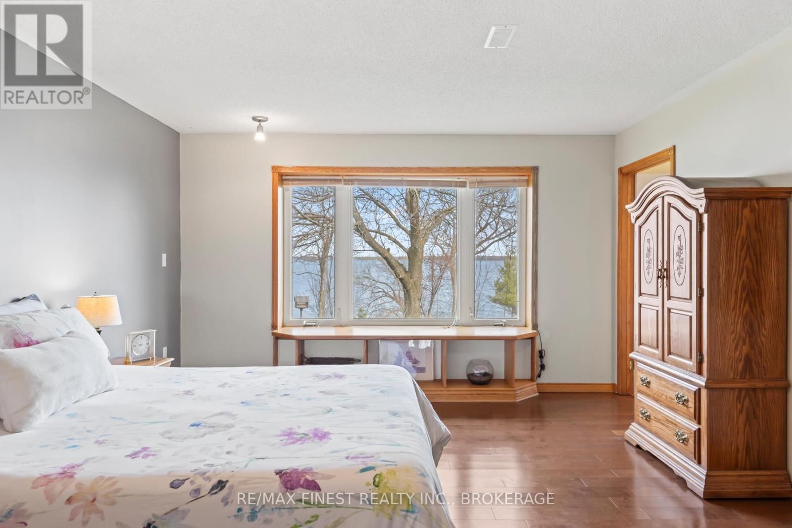 2800 FRONT ROAD Image 18