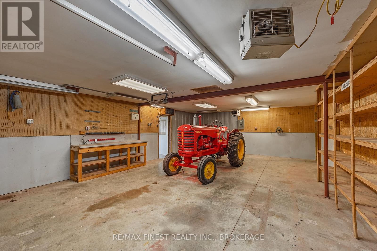 2800 FRONT ROAD Image 38