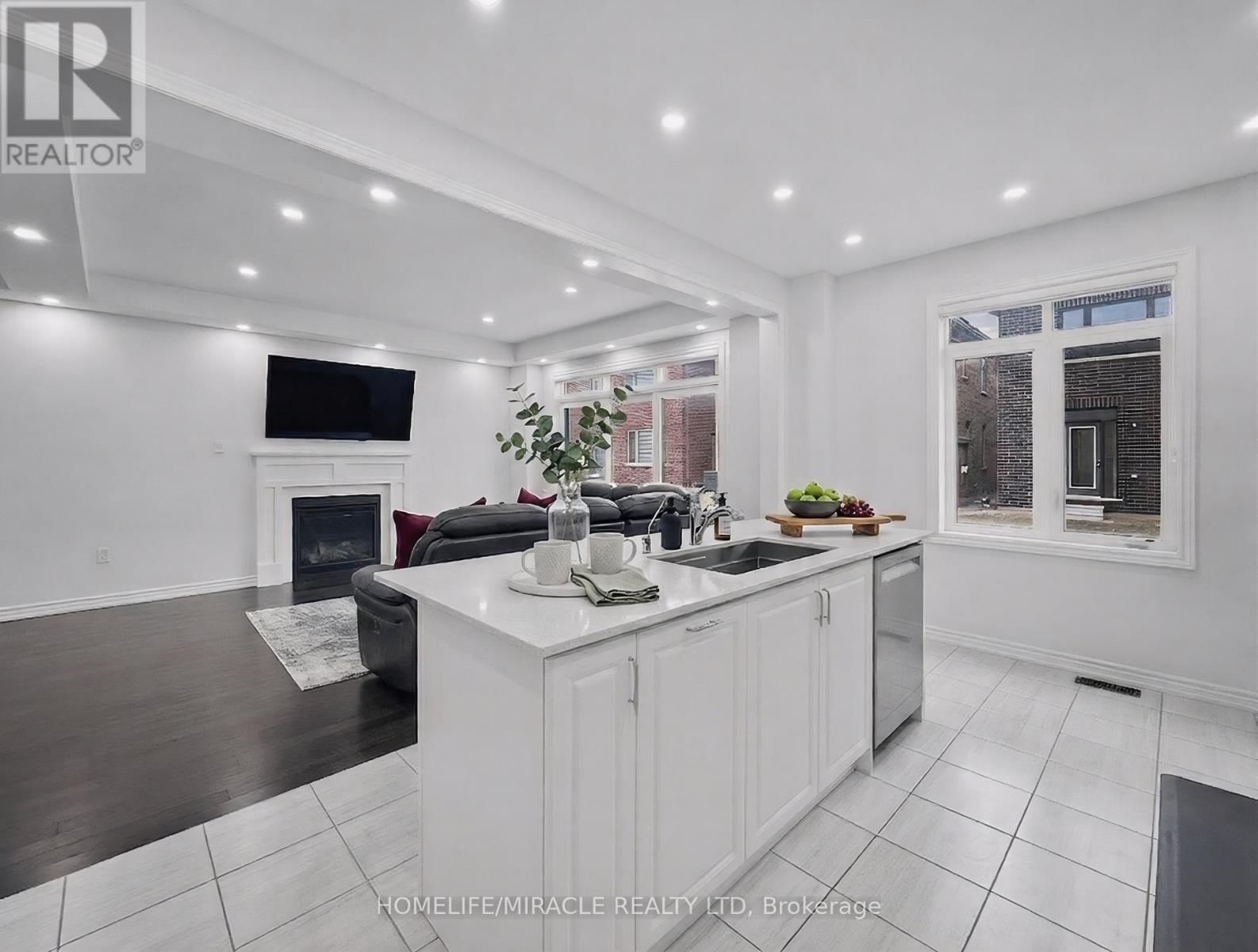 12 ORR AVENUE Image 11