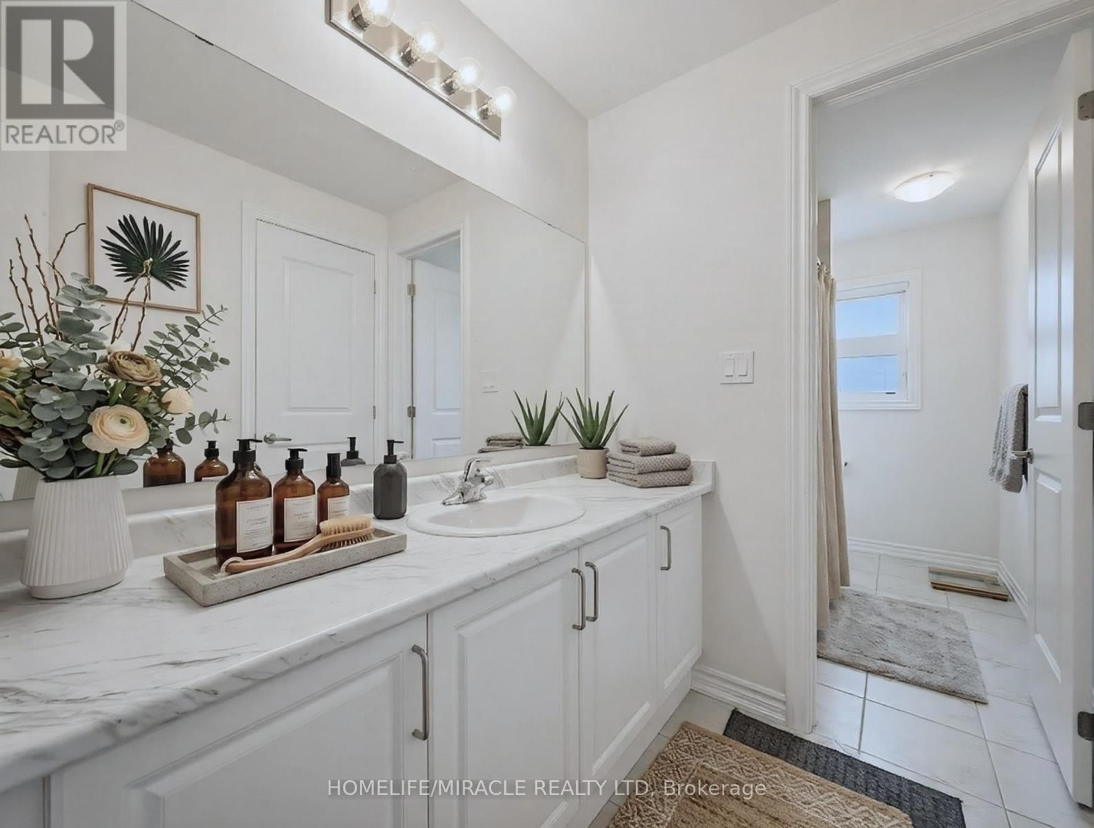 12 ORR AVENUE Image 23