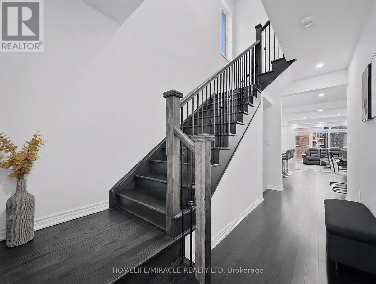 12 ORR AVENUE Image 6