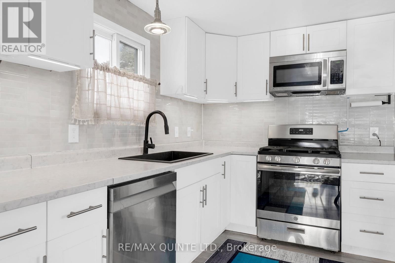 114 - 529 OLD HIGHWAY 2 Image 8